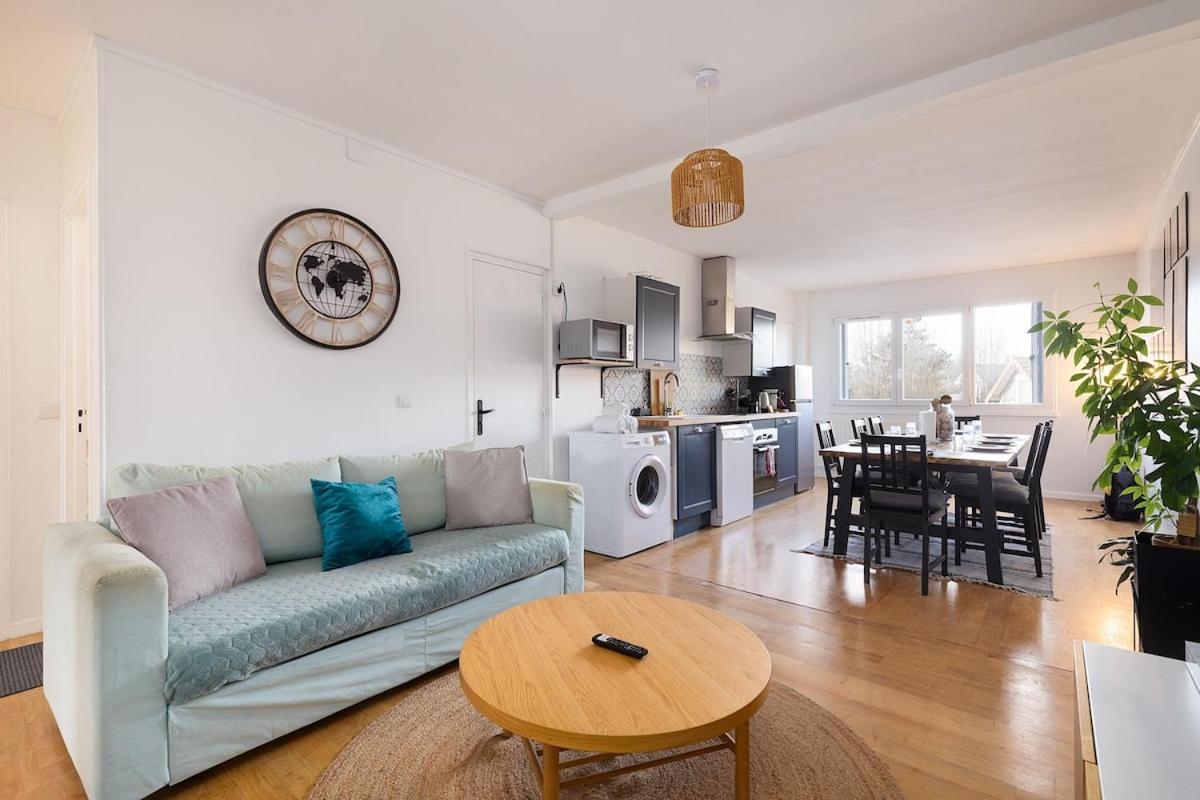 Appartement 4 Chambres ช็องปิญญี-โซร์-มาร์น ภายนอก รูปภาพ