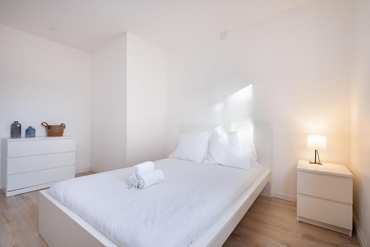 Appartement 4 Chambres ช็องปิญญี-โซร์-มาร์น ภายนอก รูปภาพ